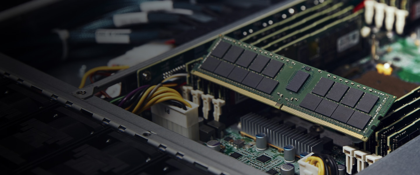 Server memory modules and RAM